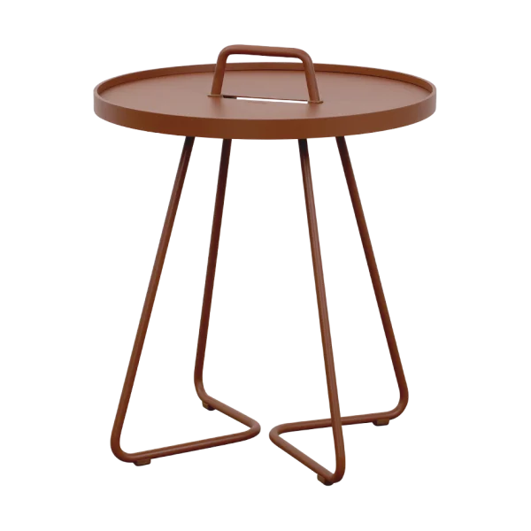 Cane-line On-the-move side table Ø44 cm Desert red