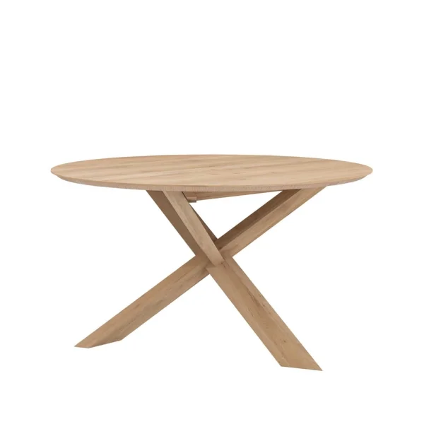 Ethnicraft Circle dining table Oak lacquer Ø136cm