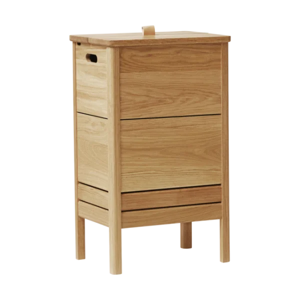 Form & Refine A Line laundry basket Oak
