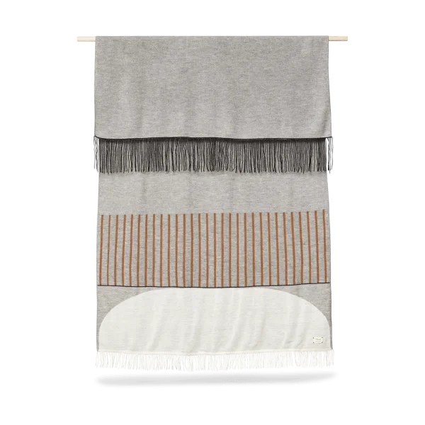 Form & Refine Aymara blanket 130x190 cm Pattern grey