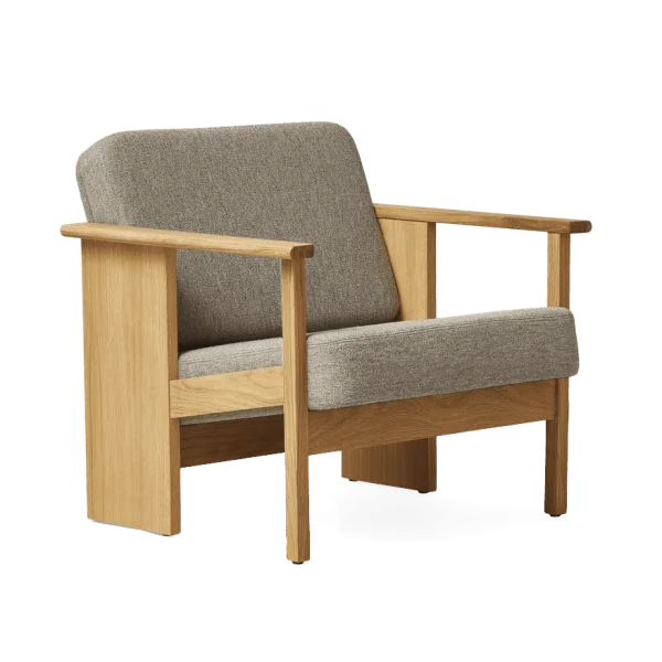 Form & Refine Block lounge chair Oak-Hallingdal 65-0227