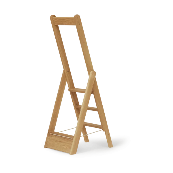 Form & Refine Step by Step ladder Oak