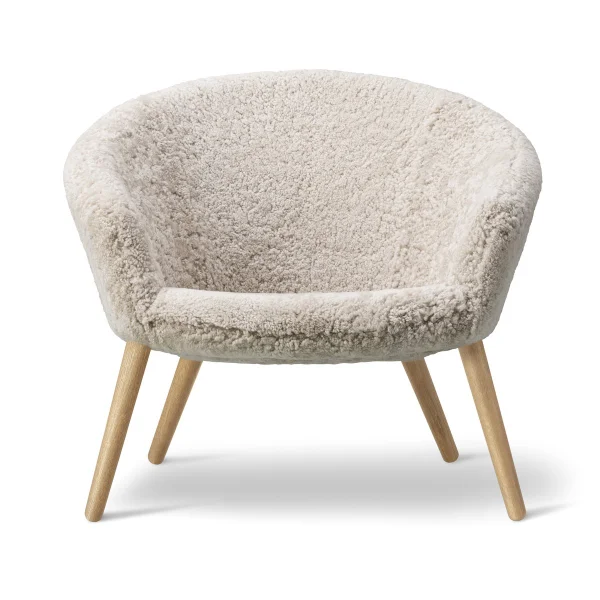 Fredericia Furniture Ditzel lounge armchair sheepskin Moonlight-oak