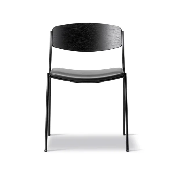 Fredericia Furniture Lynderup 3081 chair Leather omni 301-black