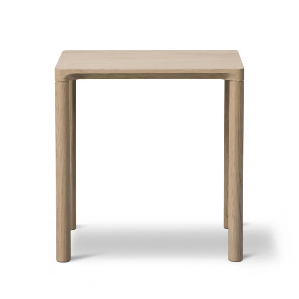 Fredericia Furniture Piloti 6705 side table
