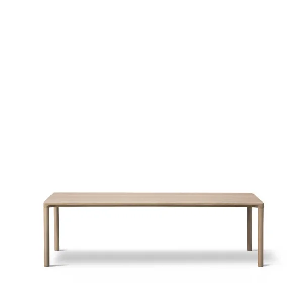 Fredericia Furniture Piloti 6715 coffee table Soaped oak-height 35 cm