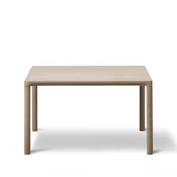 Fredericia Furniture Piloti 6725 side table Lacquered oak - height 41 cm