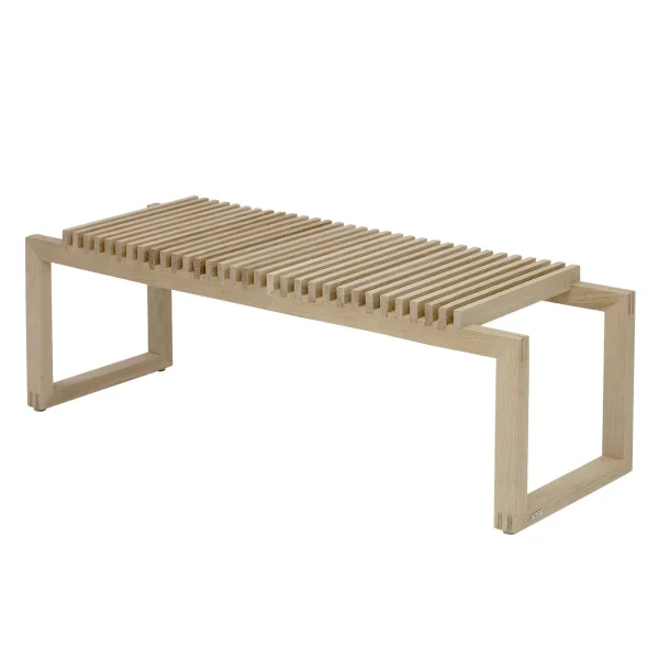 Fritz Hansen Cutter bench 121 cm Oak