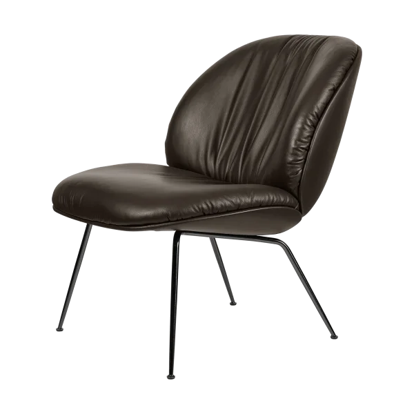 GUBI Beetle Soft fully upholstered lounge chair Smooth leather Gubi Coffee-mattsvart