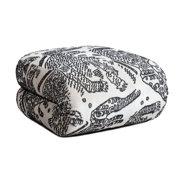 Lammhults Bau footstool Tiger mountain 001, straight