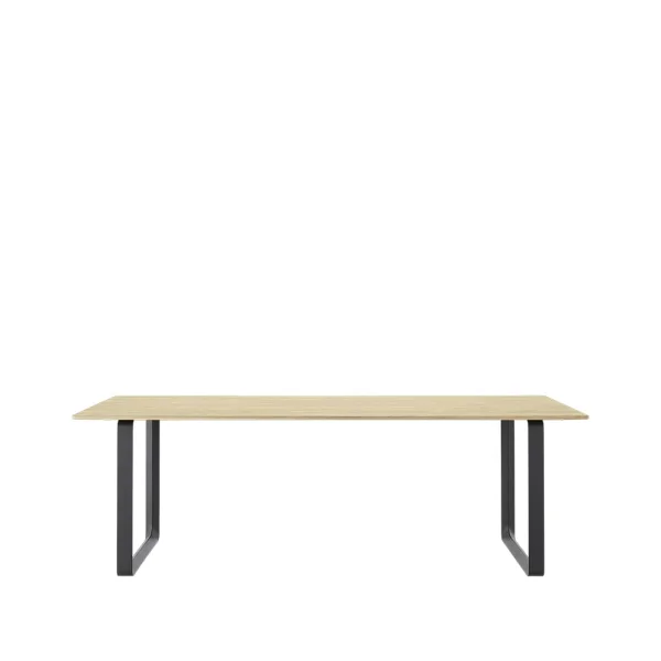 Muuto 70/70 dining table 225x90 cm Solid oak-Black