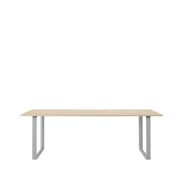 Muuto 70/70 dining table 225x90 cm Solid oak-Grey