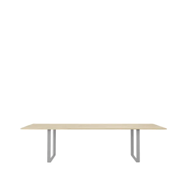 Muuto 70/70 dining table 295x108 cm Solid oak-Grey