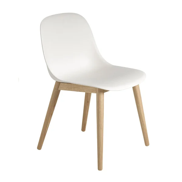 Muuto Fiber Side Chair with wooden legs white-oak