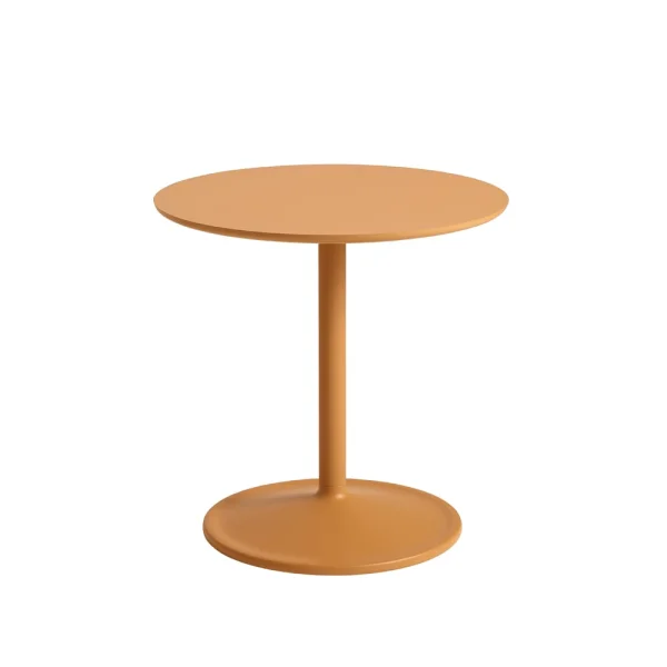 Muuto Soft side table Ø48cm Orange laminate H: 48 cm