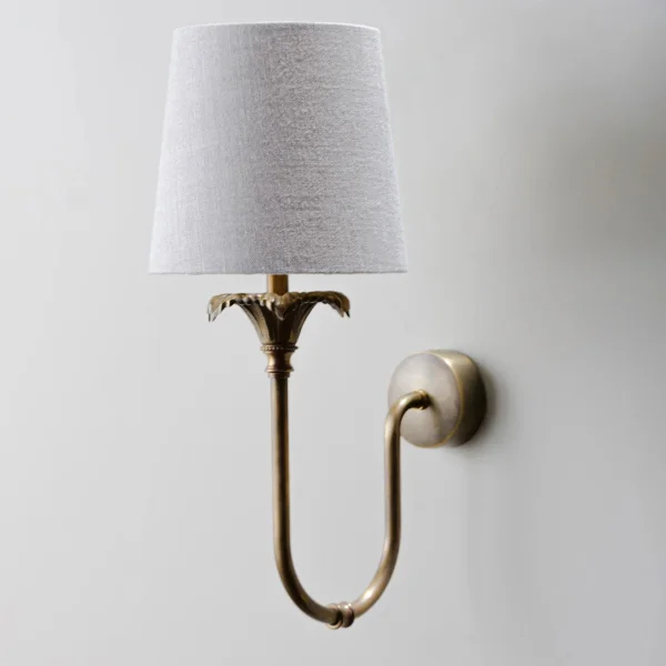 Porta Romana I Edith Wall Light | Old English Brass