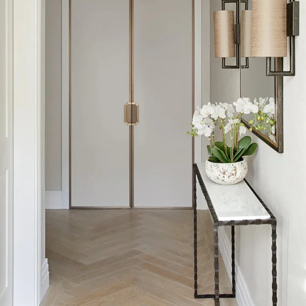 Porta Romana I Giacometti Slimline Console Small | Bronzed
