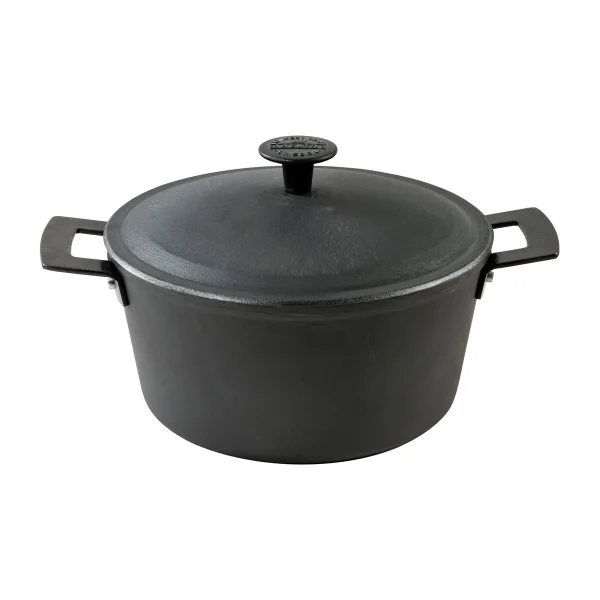 Ronneby Bruk Ultra Light Pro light weight cast iron casserole dish 4 L