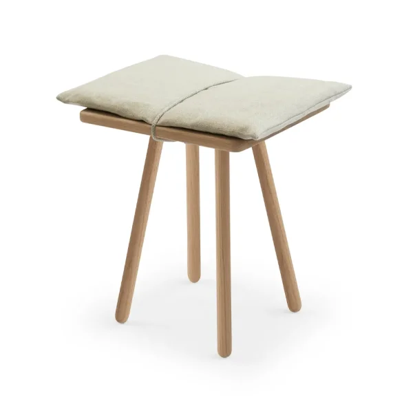 Skagerak Georg stool Linen, oak untreated, incl. linen cushion