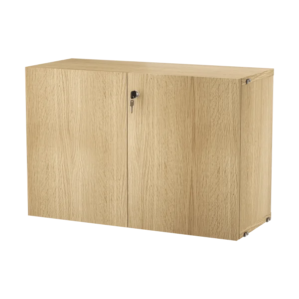 String String cabinet with lock Oak