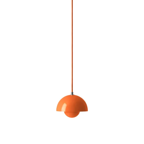 &Tradition Flowerpot VP10 pendant lamp Zesty orange