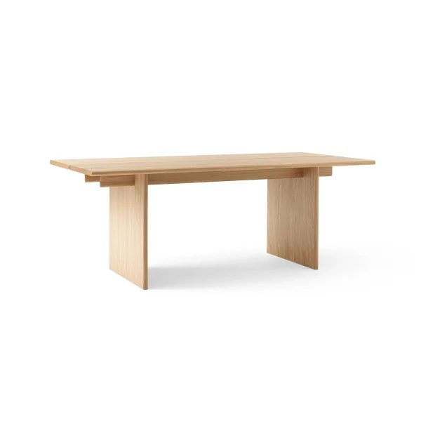 &Tradition Ita OS1 dining table with cable management 95x200 cm Oak