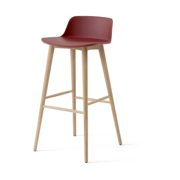 &Tradition Rely HW123 bar stool Red brown-lacquered oak, 75 cm